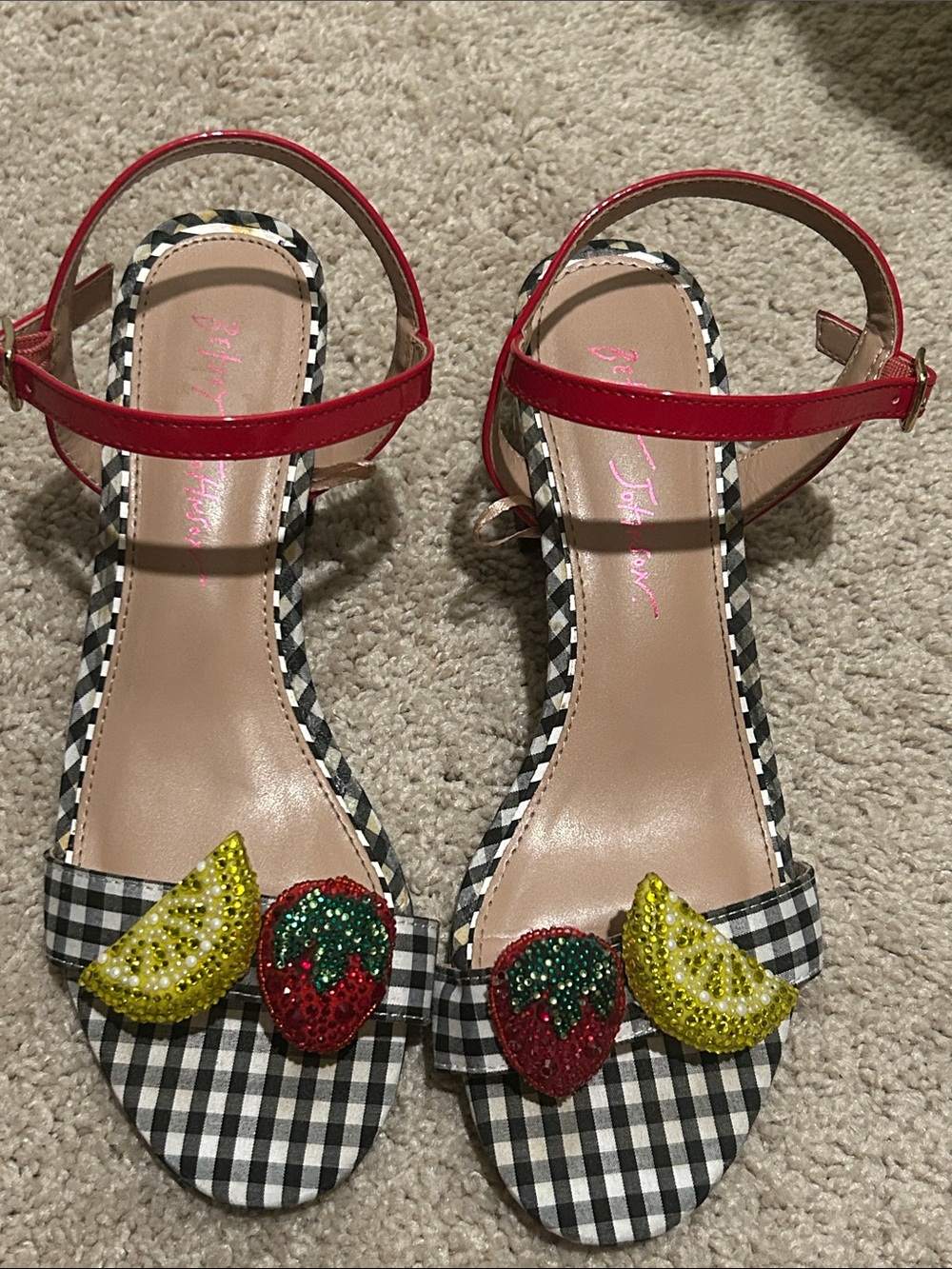 Betsey Johnson Women's Malian Black Fruit Sandal Block Heel Size 8